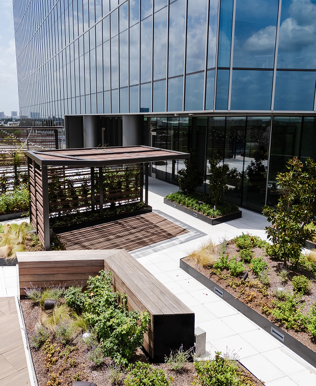 Custom cantilevered steel shade pavilion Custom cantilevered steel shade pavilion